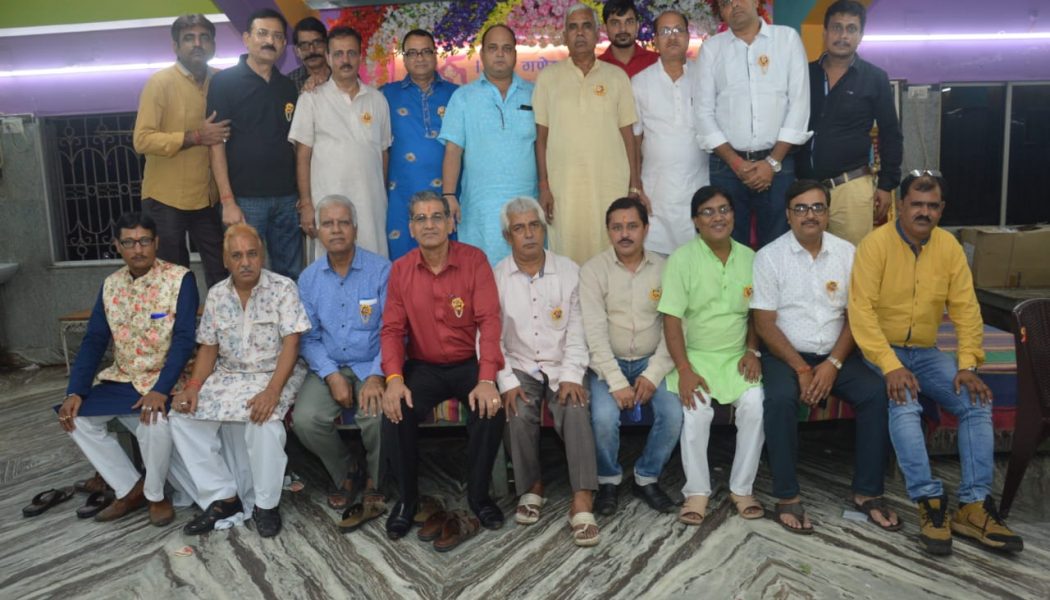 खाण्डल विप्र परिवार ने धूमधाम से मनाया दीपावली मिलन समारोह