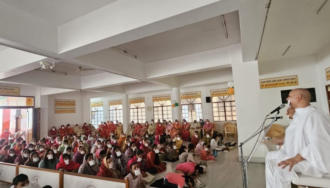 इच्छाएं ही हमारे दु:ख का मुख्य कारण हैं: डॉ वरुणमुनि